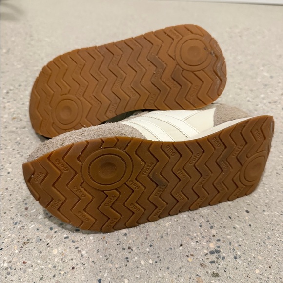 GOLA Arizona sneaker. sz 6.5 - Picture 5 of 6